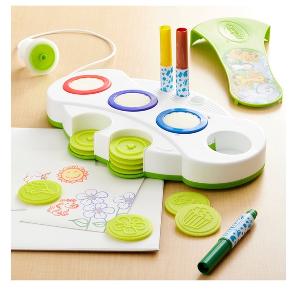 Crayola color wonder mess free light-up stamper NWT for girls & boys - Picture 2 of 8